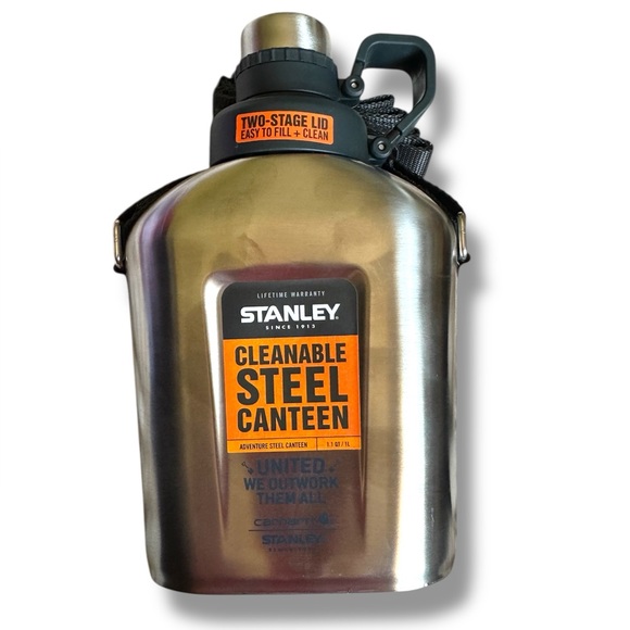 NWT Stanley /Carhartt  Stainless Steel Canteen - Picture 1 of 2